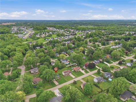 9572 Beryl Street NW Canal Fulton OH 44646