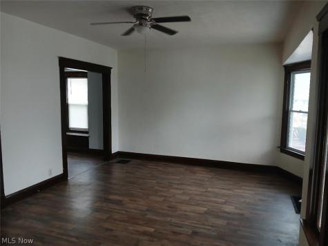 3703 Dawning Avenue Cleveland OH 44109