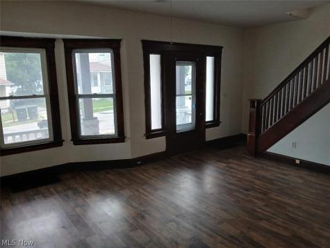 3703 Dawning Avenue Cleveland OH 44109