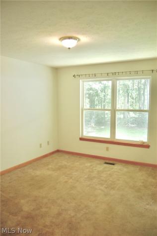 6373 Jefferson North Ridgeville OH 44039