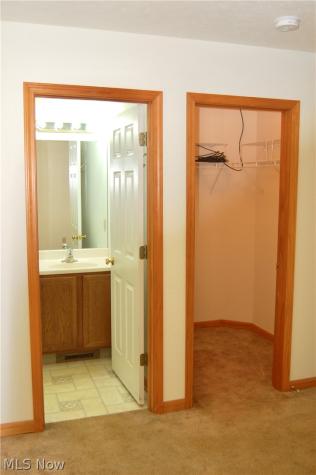 6373 Jefferson North Ridgeville OH 44039
