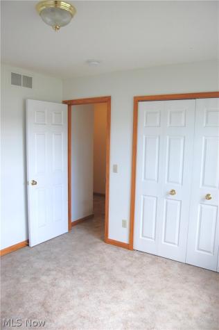 6373 Jefferson North Ridgeville OH 44039