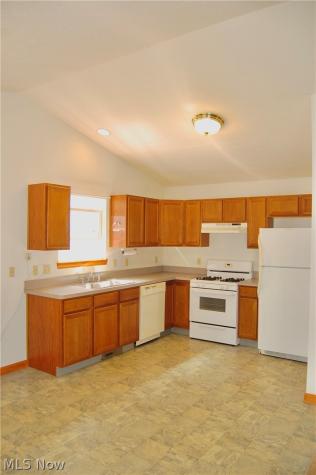 6373 Jefferson North Ridgeville OH 44039
