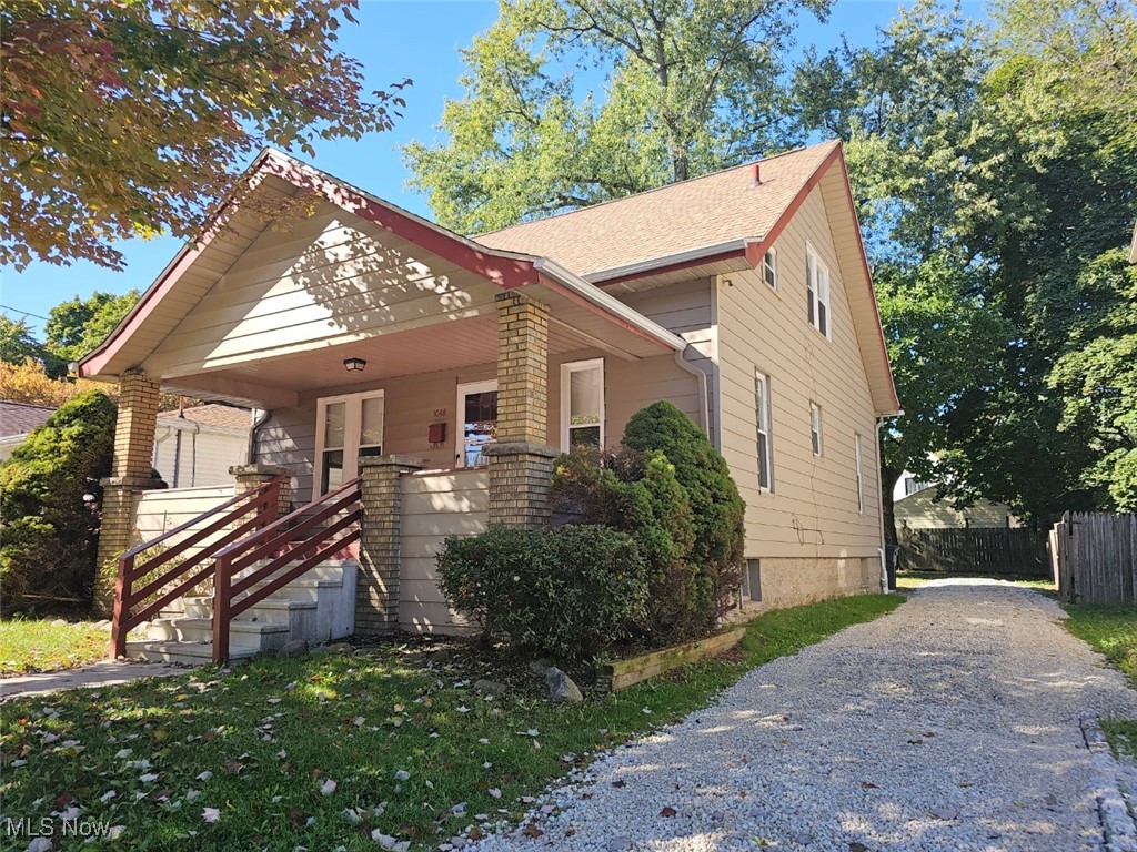 1048 Murray Avenue Akron OH 44310