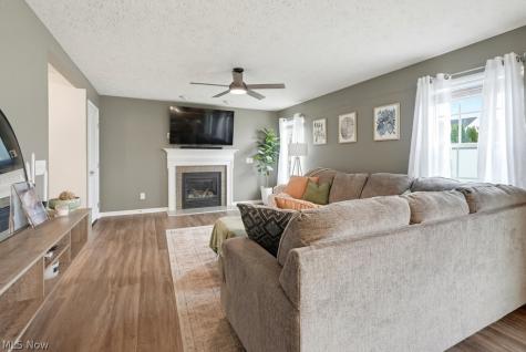 1256 Winter Fern Avenue Akron OH 44312
