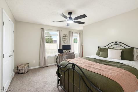 1256 Winter Fern Avenue Akron OH 44312