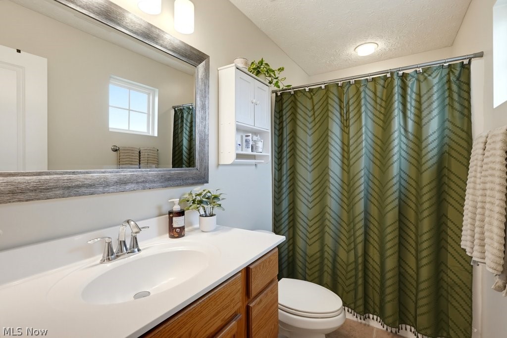 1256 Winter Fern Avenue Akron OH 44312