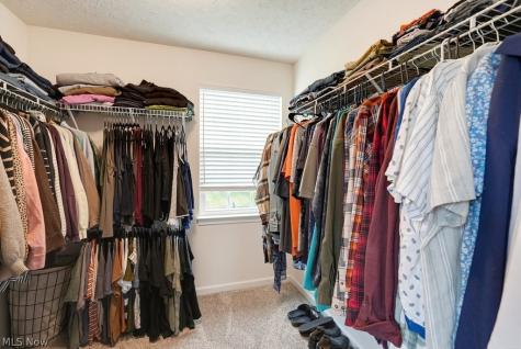 1256 Winter Fern Avenue Akron OH 44312