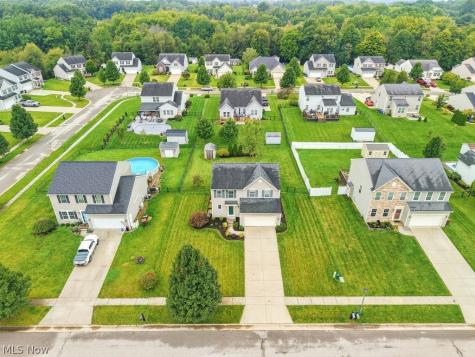 1256 Winter Fern Avenue Akron OH 44312