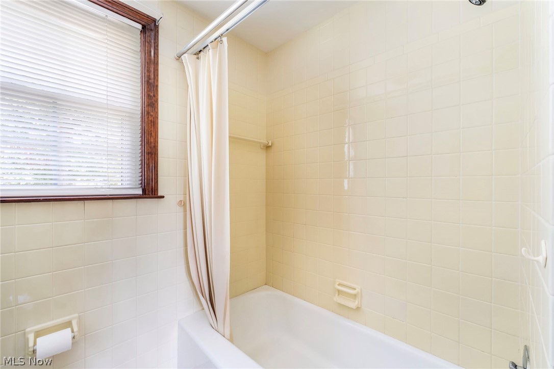 4438 Williamsburg Drive Canfield OH 44406
