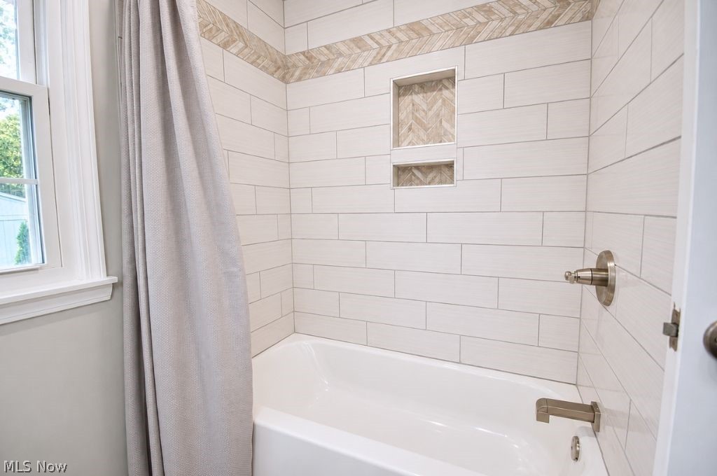 9237 Creekwood Drive Mentor OH 44060
