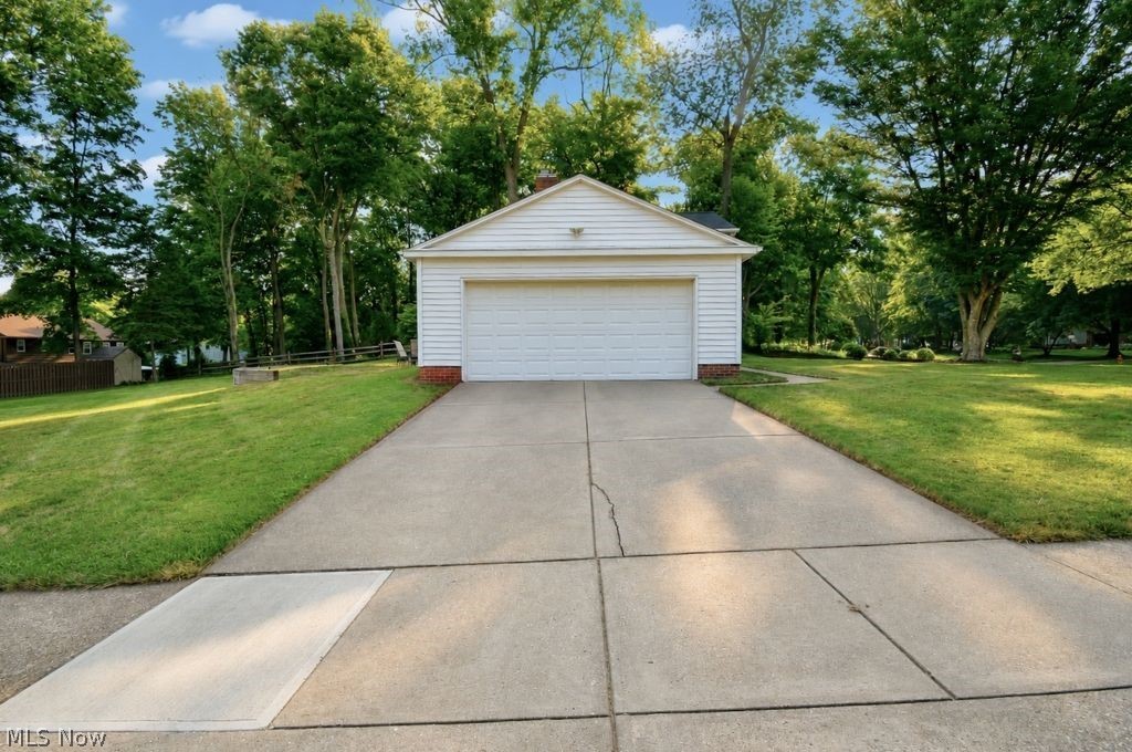 9237 Creekwood Drive Mentor OH 44060