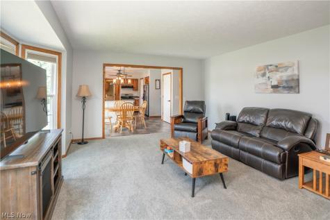 1631 Horizon Drive Louisville OH 44641