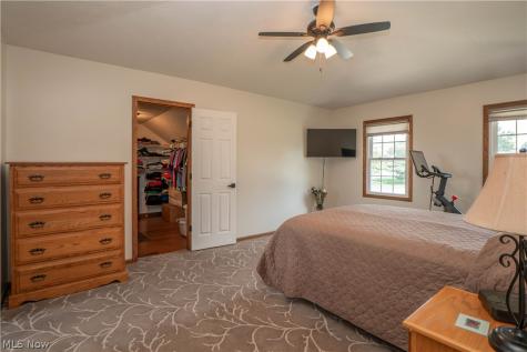 1631 Horizon Drive Louisville OH 44641