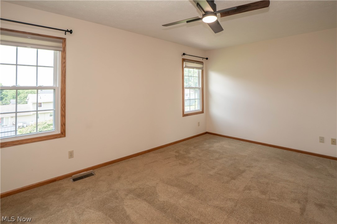 1631 Horizon Drive Louisville OH 44641