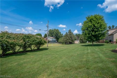 1631 Horizon Drive Louisville OH 44641