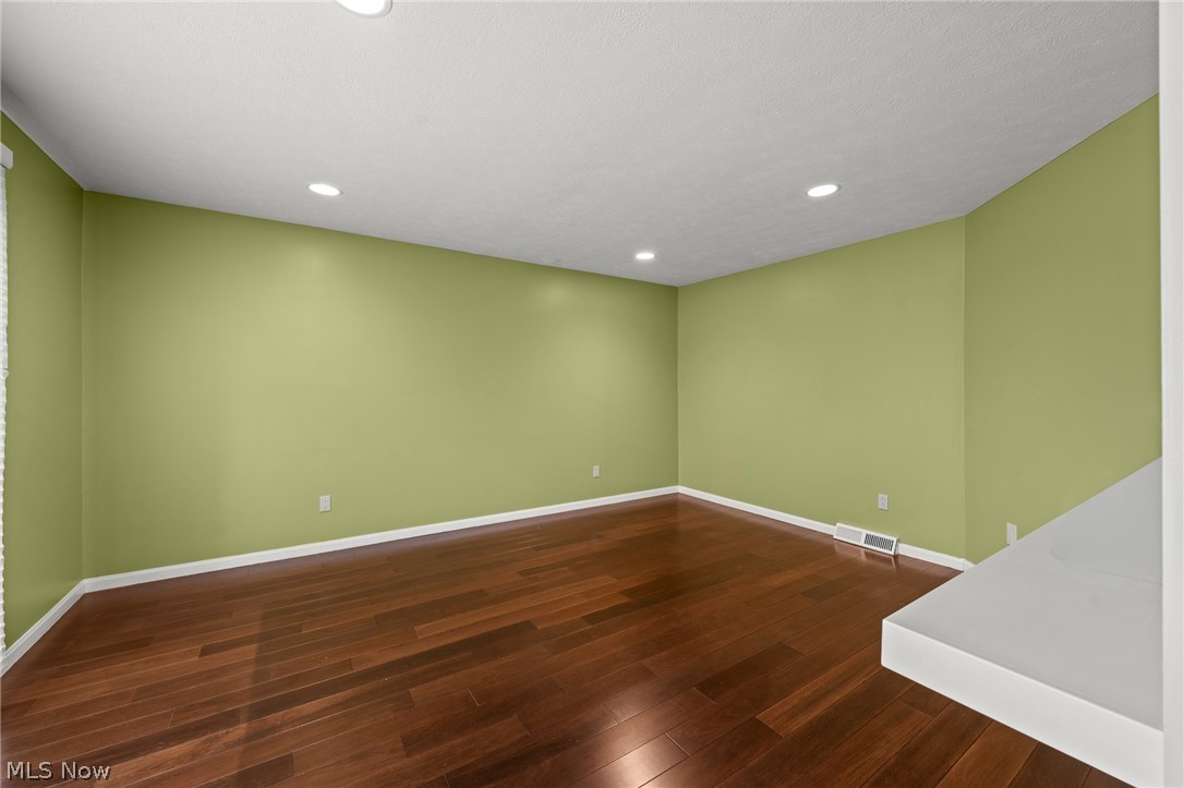 125 Orange Tree Drive Orange OH 44022