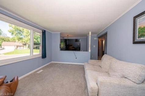 3344 Berrywood Avenue SW Canton OH 44706