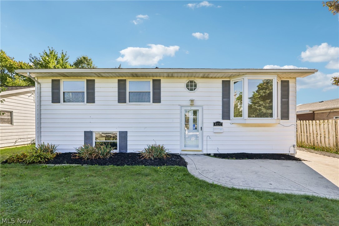 4137 Gary Avenue Lorain OH 44055