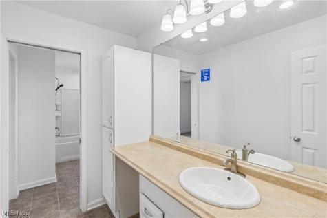 4137 Gary Avenue Lorain OH 44055