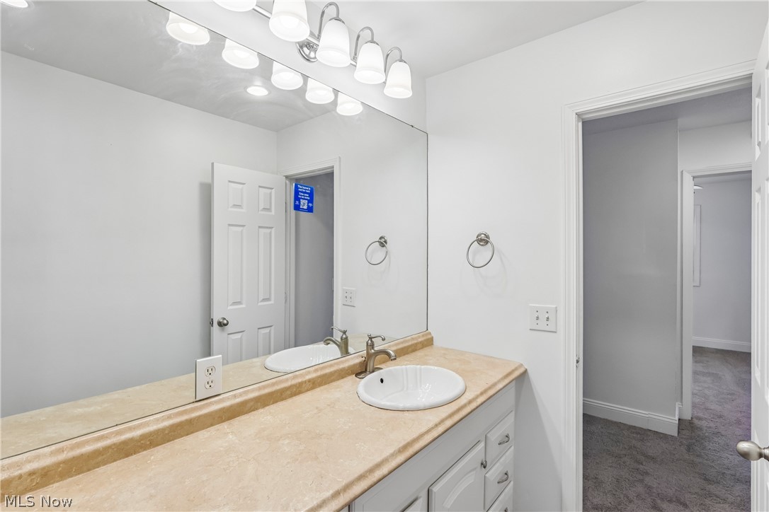 4137 Gary Avenue Lorain OH 44055