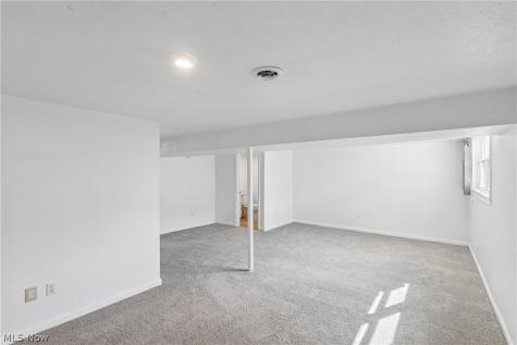4137 Gary Avenue Lorain OH 44055