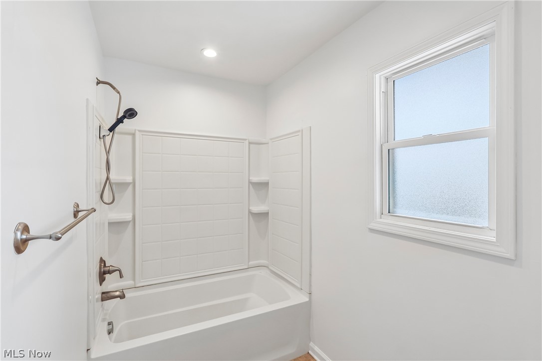 4137 Gary Avenue Lorain OH 44055