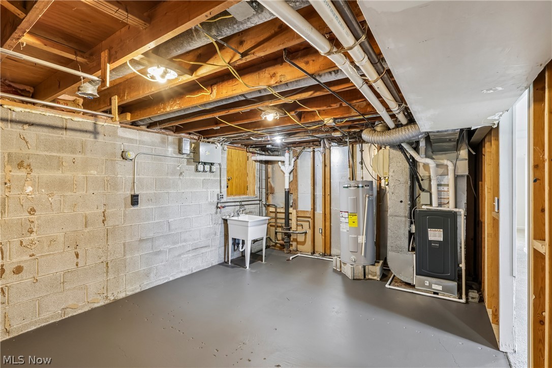 4137 Gary Avenue Lorain OH 44055