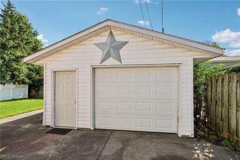 4137 Gary Avenue Lorain OH 44055
