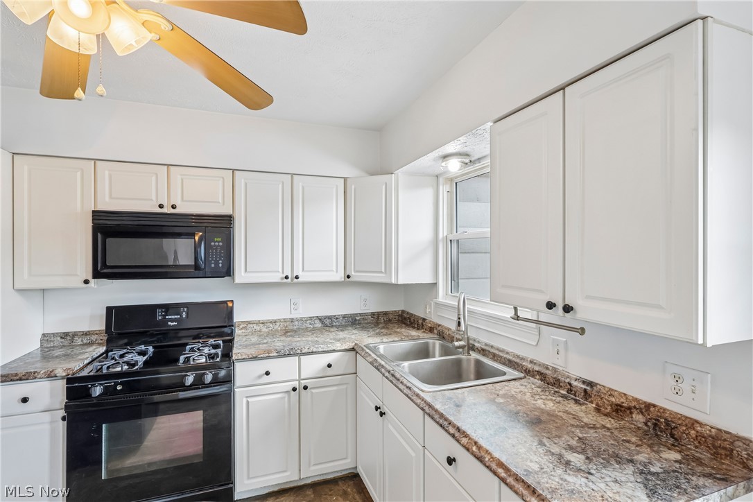 4137 Gary Avenue Lorain OH 44055