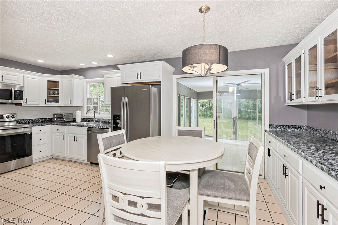 32705 Arthur Road Solon OH 44139