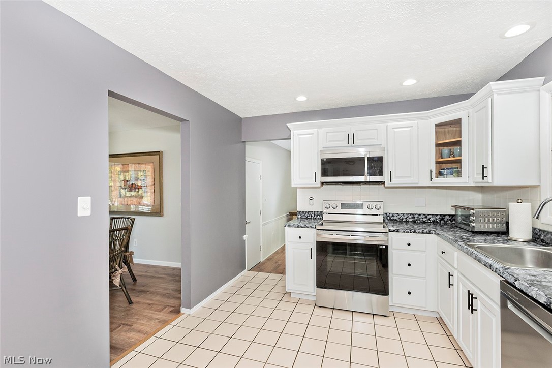 32705 Arthur Road Solon OH 44139
