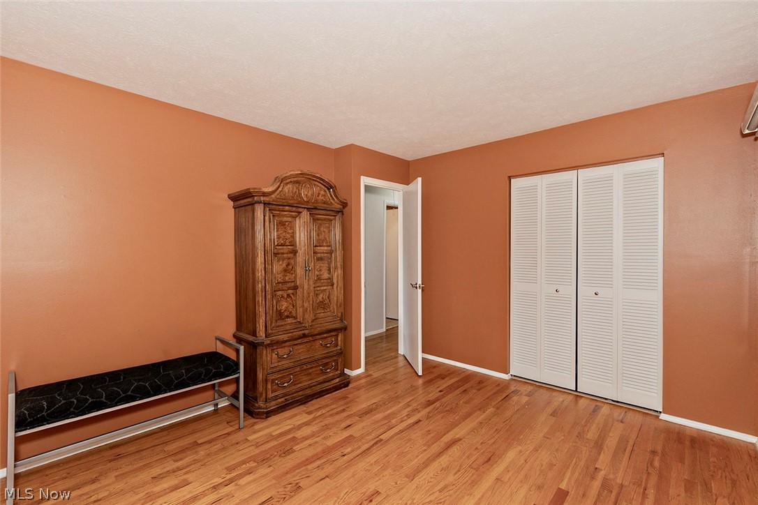 32705 Arthur Road Solon OH 44139