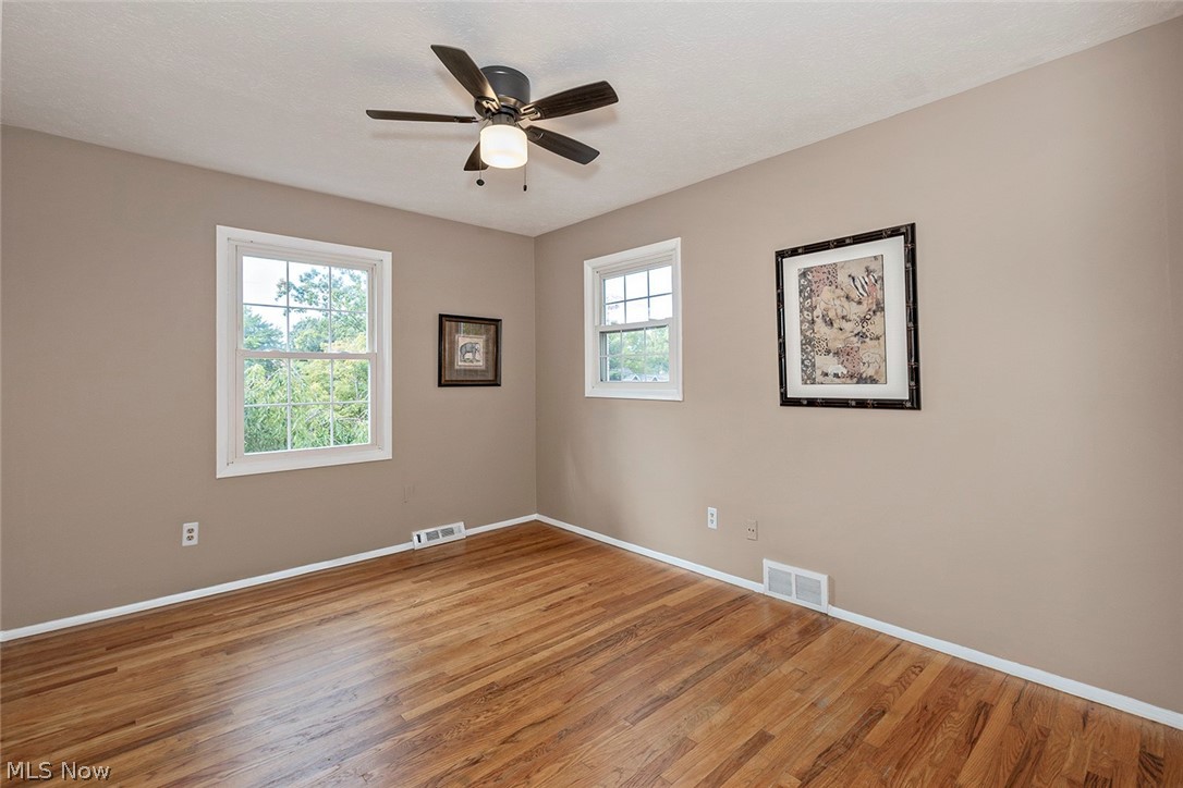 32705 Arthur Road Solon OH 44139