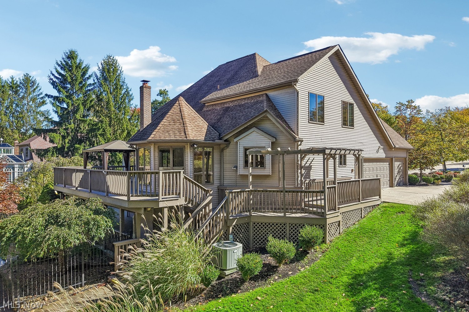 6198 Castle Drive North Royalton OH 44133