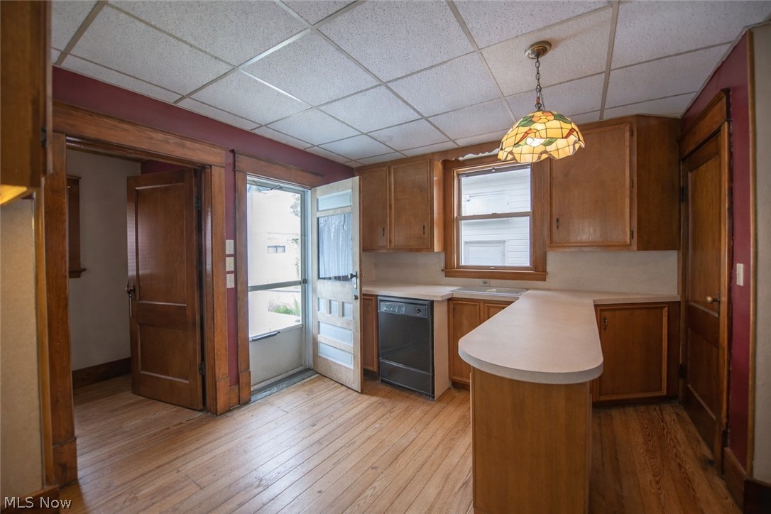 77 4th Street NE Carrollton OH 44615