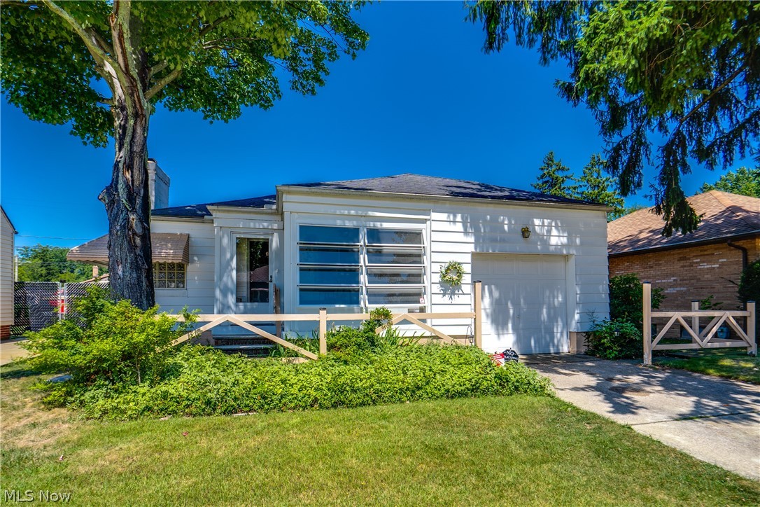 4315 Lucille Avenue South Euclid OH 44121