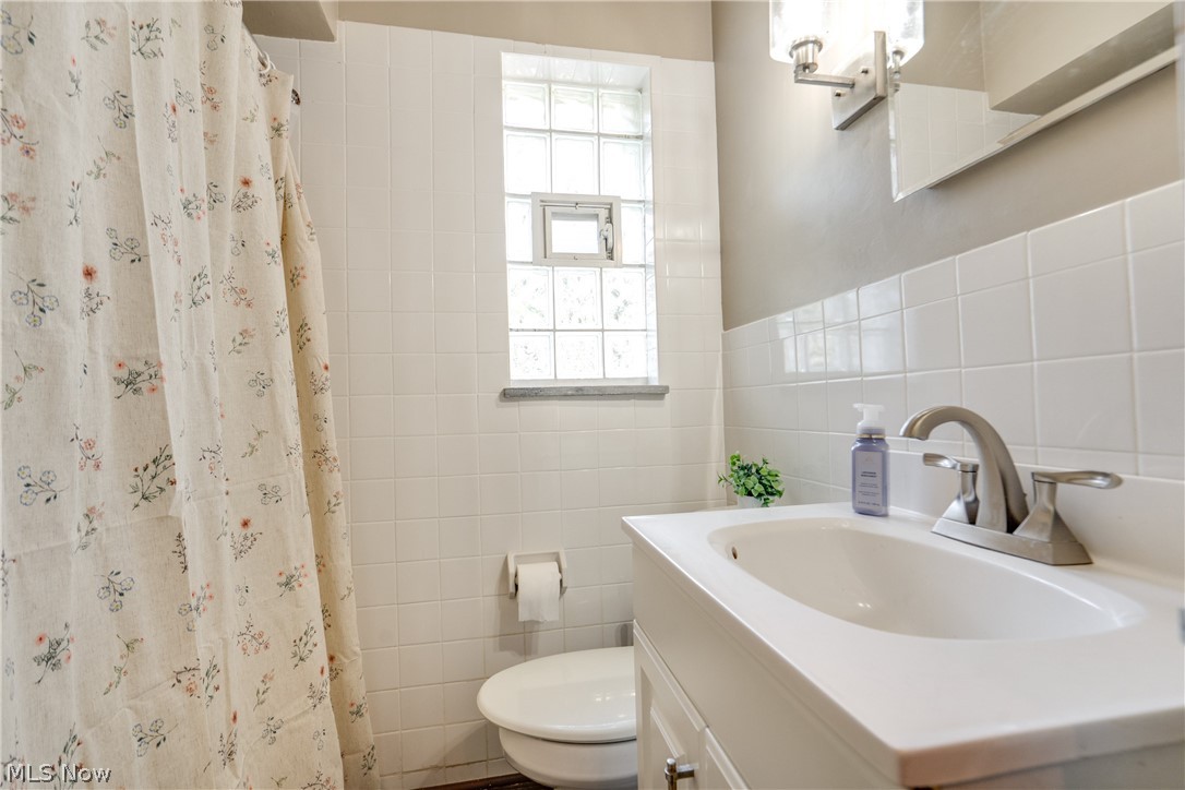 4315 Lucille Avenue South Euclid OH 44121