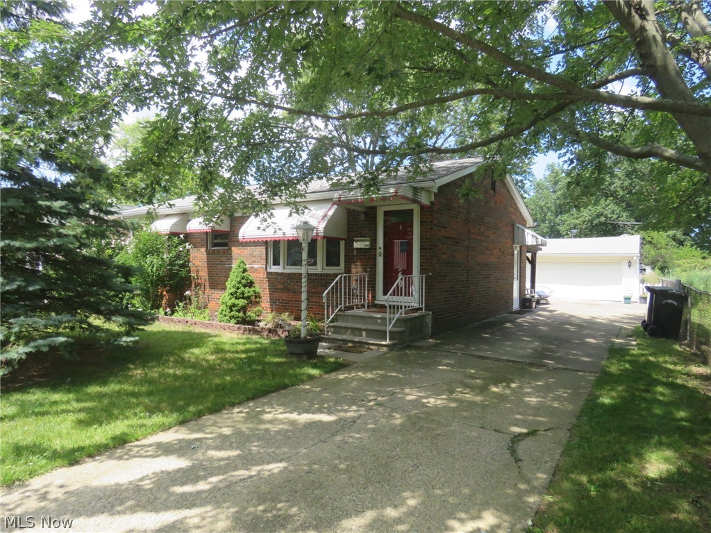 960 Wilder Avenue Elyria OH 44035