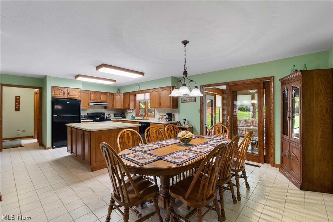2615 Canaan Drive Uniontown OH 44685