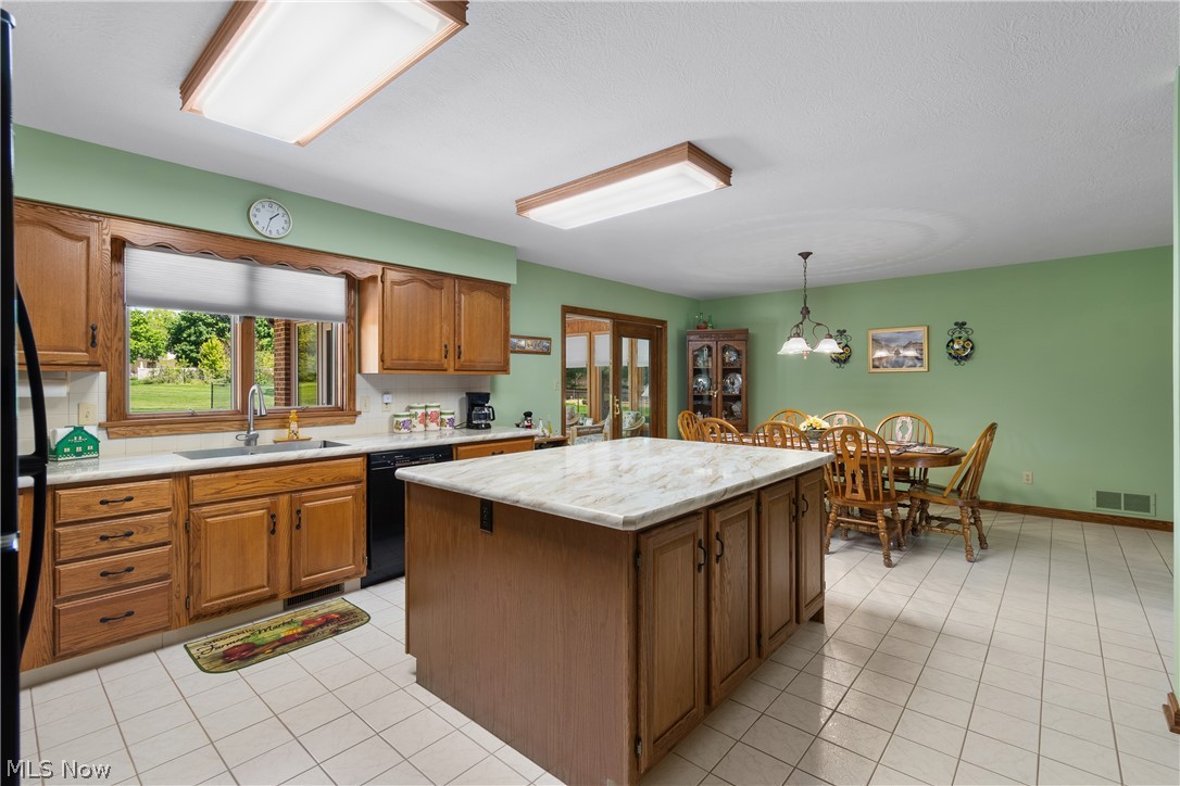 2615 Canaan Drive Uniontown OH 44685
