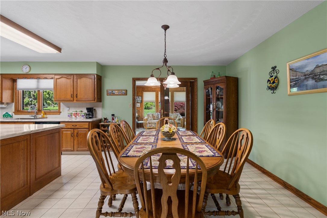 2615 Canaan Drive Uniontown OH 44685