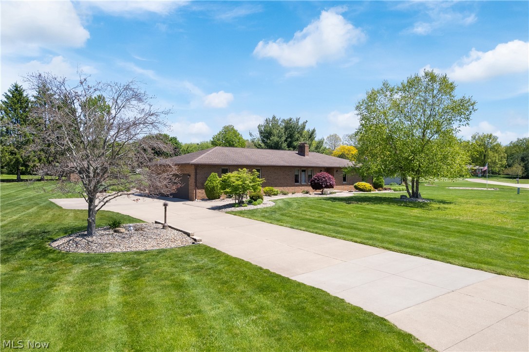 2615 Canaan Drive Uniontown OH 44685