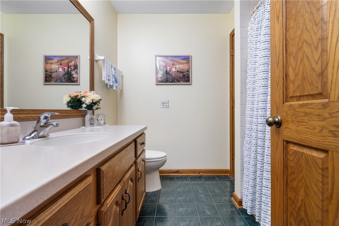 2615 Canaan Drive Uniontown OH 44685