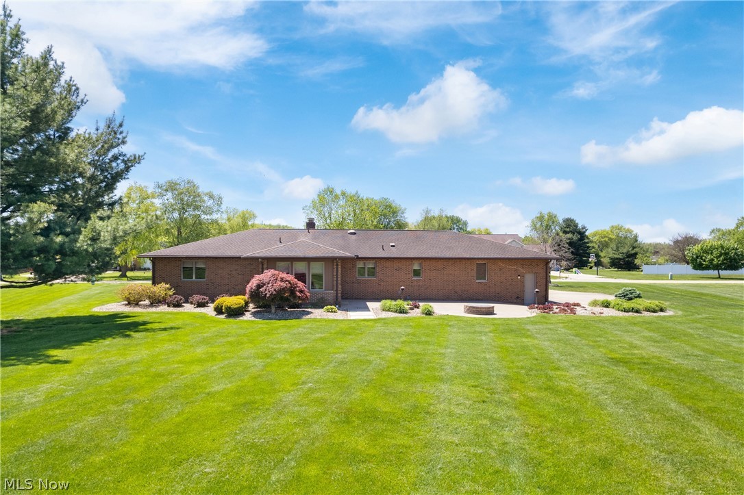 2615 Canaan Drive Uniontown OH 44685