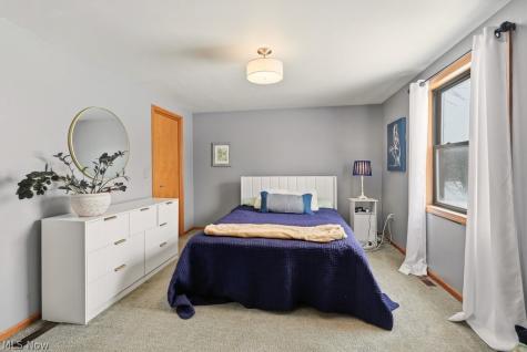 2190 Waterbury Drive Uniontown OH 44685