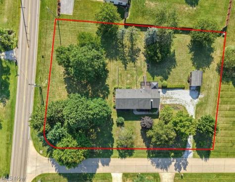 2190 Waterbury Drive Uniontown OH 44685