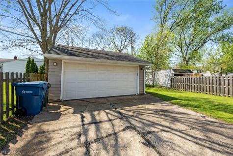 20893 Belvidere Avenue Fairview Park OH 44126