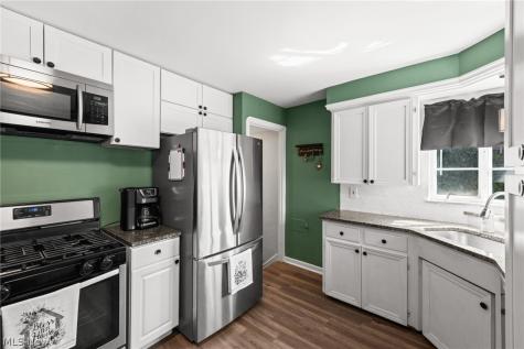 20893 Belvidere Avenue Fairview Park OH 44126