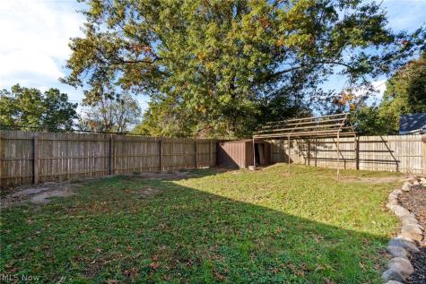 330 Leeds Street Akron OH 44305